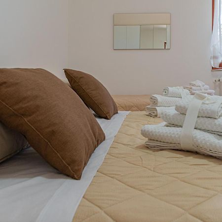 Country Home Crispiano Luaran gambar